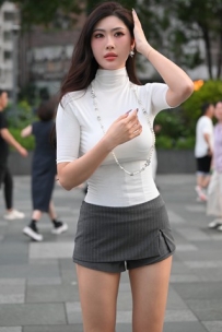 超级大长腿网红美女 （叶濛雨）